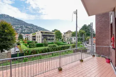 Casa in vendita, Piazzale Gerbetto, Como