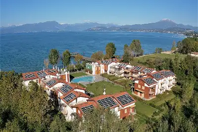 Casa in vendita, Lungolago Giuseppe Garibaldi, Peschiera del Garda