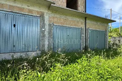 Casa Indipendente in vendita, Via Canistro, Capistrello