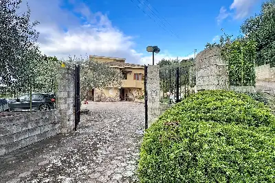Villa in vendita, Traversa Monte Furru 21, Sassari
