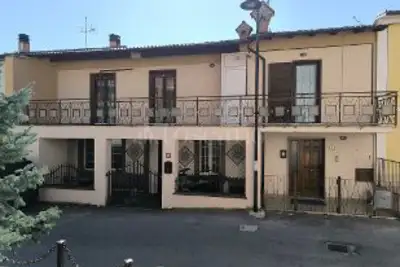 Casa Indipendente in vendita, Via Marana - Cesaproba, Montereale