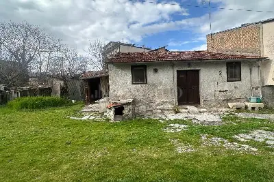 Casa Indipendente in vendita, Via Nuova, Avezzano