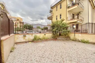 Casa in vendita, Via Porticato, Giardini-Naxos