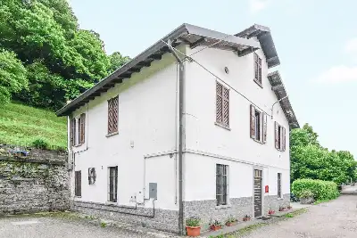 Villa Plurifamiliare in vendita, Via Arcioni, Como