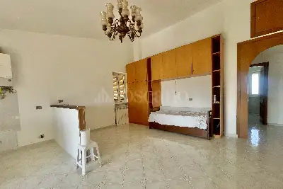 Villa in vendita, Via Giacomo Leopardi, Nepi