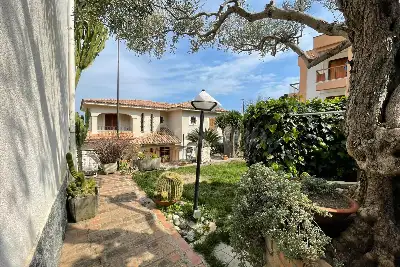 Villa in vendita, Traversa II Via del Mare, Stalettì