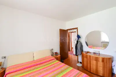 Casa in vendita, Via M. Buonarroti, Erba