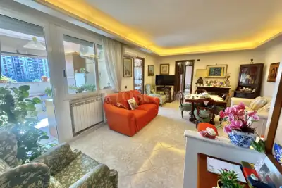 Casa in vendita, Viale dei Caduti per la Resistenza, Roma