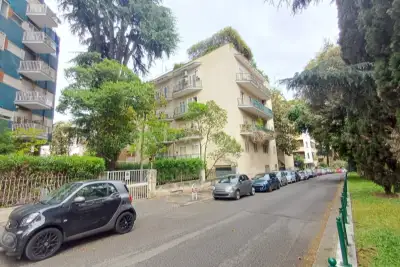 Box in affitto, Via Stefano Jacini, Roma