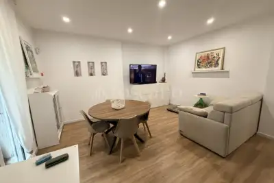 Casa in vendita, Via Varrone, Pomezia