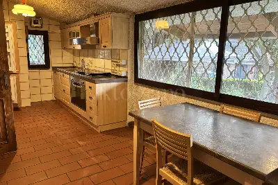 Casa in vendita, Via Arnolfo di Cambio, Roma