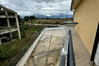 Magazzino in vendita, Strada Circonvallazione , Luco dei Marsi