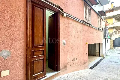 Casa in vendita, Via Garibaldi, Monteforte Irpino