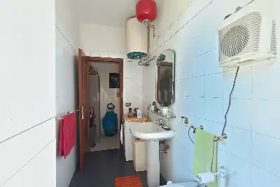 Casa in vendita, Piazza Epiro, Roma