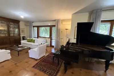 Villino a Schiera in vendita, Via Mar della Cina, Roma