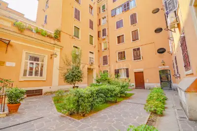 Casa in vendita, Via Amerigo Vespucci, Roma