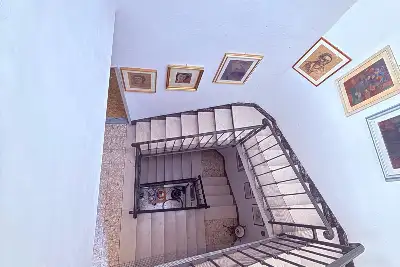 Villino a Schiera in vendita, Via Sem Benelli, Prato