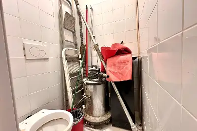 Negozio in vendita, Via Volvino n., 7, Milano