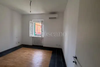 Casa in vendita, Via Urbano II, Roma