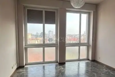 Casa in vendita, Via Loreto, Lissone