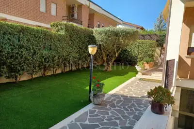 Villa Plurifamiliare in vendita, Via Molise, Avezzano