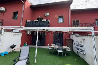 Villino a Schiera in vendita, Via Virdimura, Catania