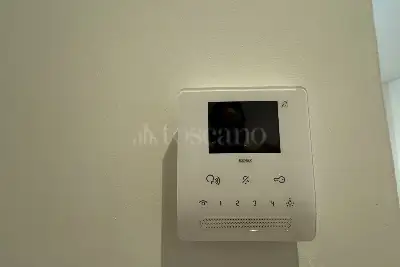 Villino a Schiera in vendita, Via Antonio Pacinotti, Prato