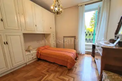 Villa Plurifamiliare in vendita, Via Monte Grappa, Nave