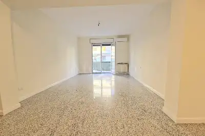 Casa in vendita, Via Francesco Morosini, Napoli