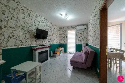 Villino a Schiera in vendita, Via Vallenoncello, Pordenone