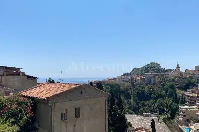 Casa in vendita, Piazza Franz Pagano, Taormina