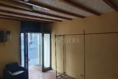 Negozio in vendita, Via Giuseppe Garibaldi, Catania