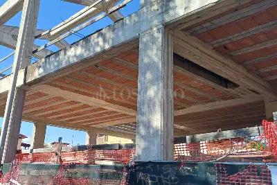 Villa in vendita, Via dei Savorgnan, Roma