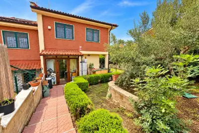 Villa Bifamiliare in vendita, Via Filippo Grispigni, Roma