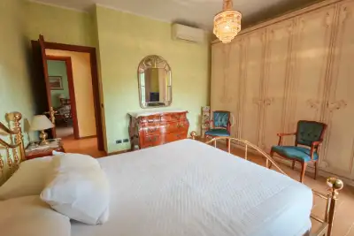 Casa in vendita, Via Francesco Roncati, Roma