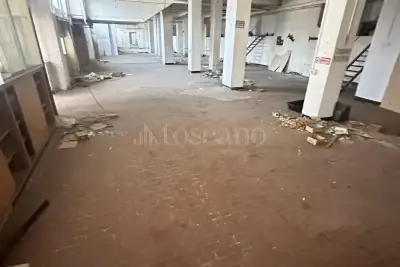 Magazzino in vendita, Passo Spartaco Ferradini, Genova