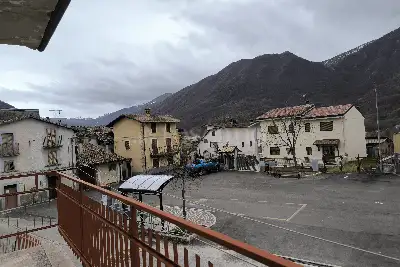 Casa Indipendente in vendita, Via delle Piscine, Tornimparte