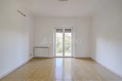 Casa in vendita, Via Edoardo Bassini, Roma