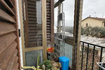 Villino a Schiera in vendita, Via Lunga di Cafaggio, Prato