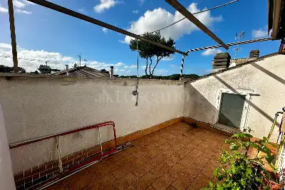 Casa in vendita, Via Aristofane, Roma