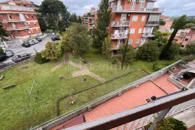 Casa in vendita, Via Aquino, Roma