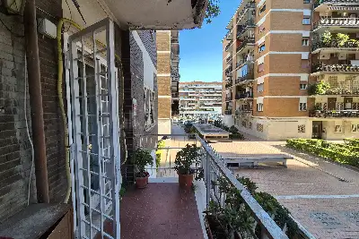 Casa in vendita, Via Val di Non, Roma