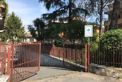 Box in vendita, via di grottarossa, Roma