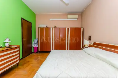 Casa in vendita, Via Lario, Milano