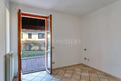 Villa Bifamiliare in vendita, Via Cerdosso, Marchirolo