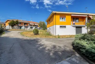 Villino a Schiera in vendita, Via Aurora, Varese