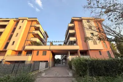 Casa in affitto, Via Erice, Milano