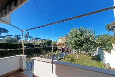 Villa Bifamiliare in vendita, Viale delle Querce, Anzio