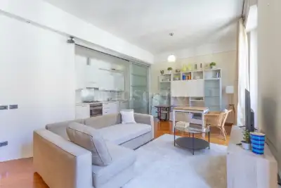 Casa in vendita, Via Francesco Anzani 6, Milano