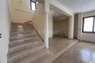 Casa Indipendente in vendita, Via Siclari Concessa, Reggio di Calabria